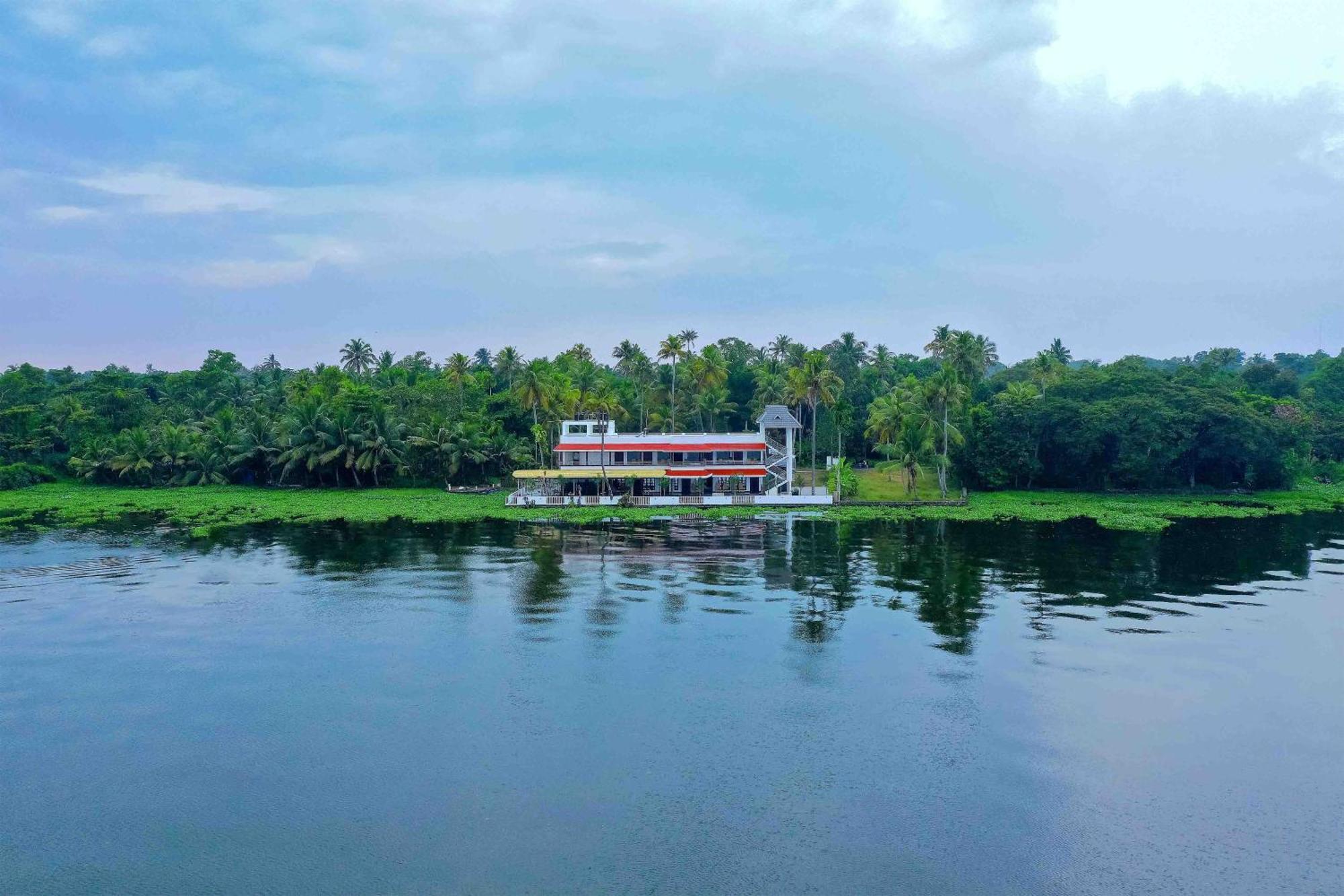 Vembanad Village Backwater Resort Alappuzha Εξωτερικό φωτογραφία
