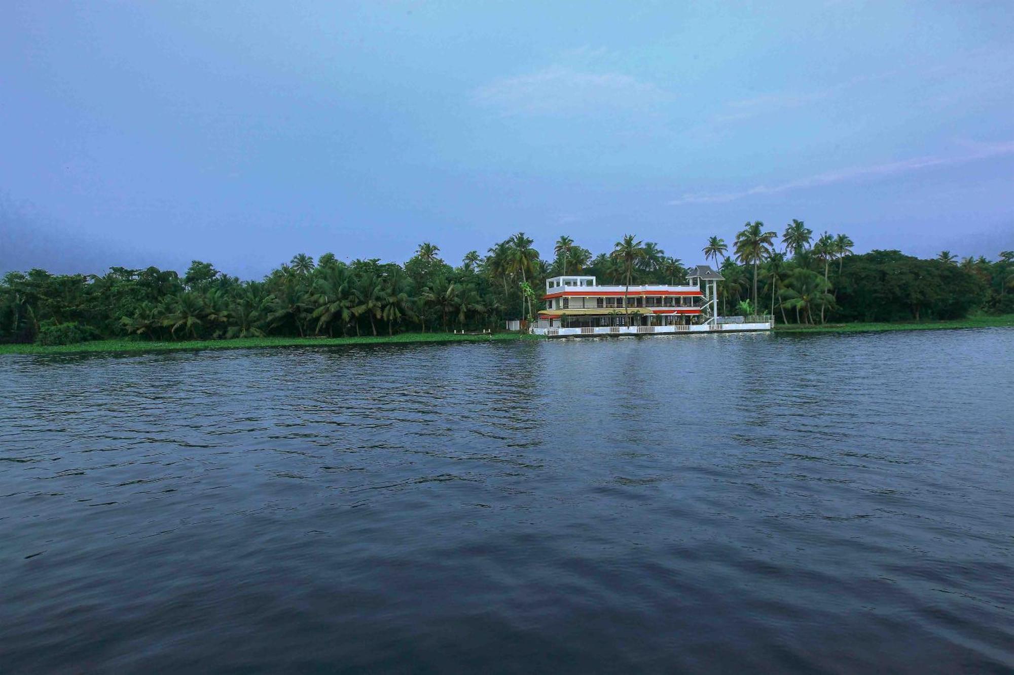 Vembanad Village Backwater Resort Alappuzha Εξωτερικό φωτογραφία