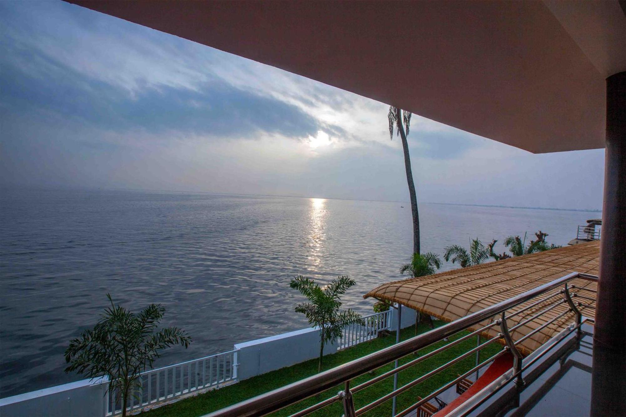 Vembanad Village Backwater Resort Alappuzha Εξωτερικό φωτογραφία
