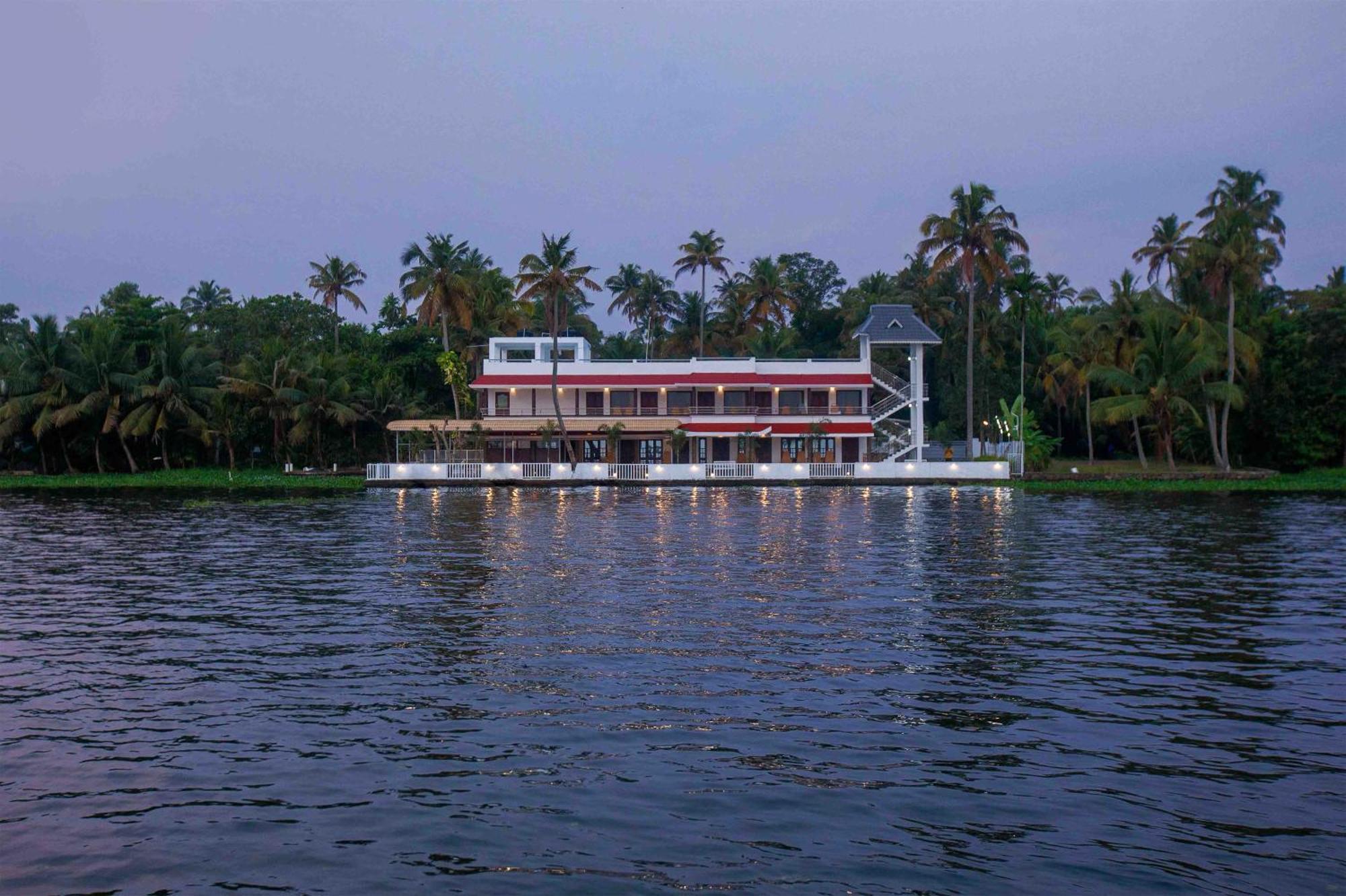 Vembanad Village Backwater Resort Alappuzha Εξωτερικό φωτογραφία