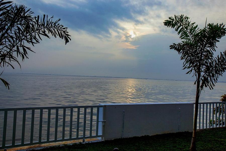 Vembanad Village Backwater Resort Alappuzha Εξωτερικό φωτογραφία
